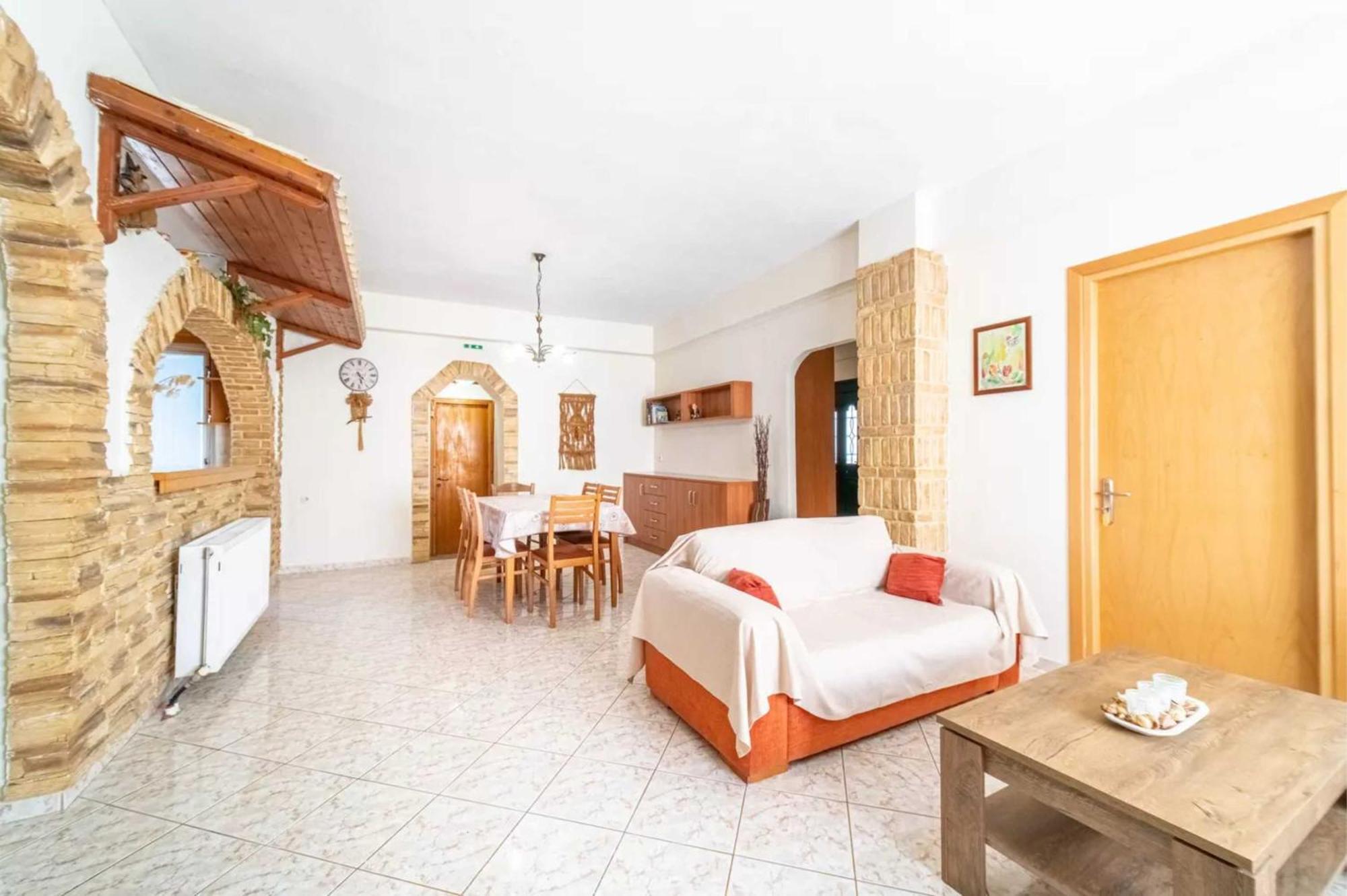 Villa Theo Marathias  Exterior photo